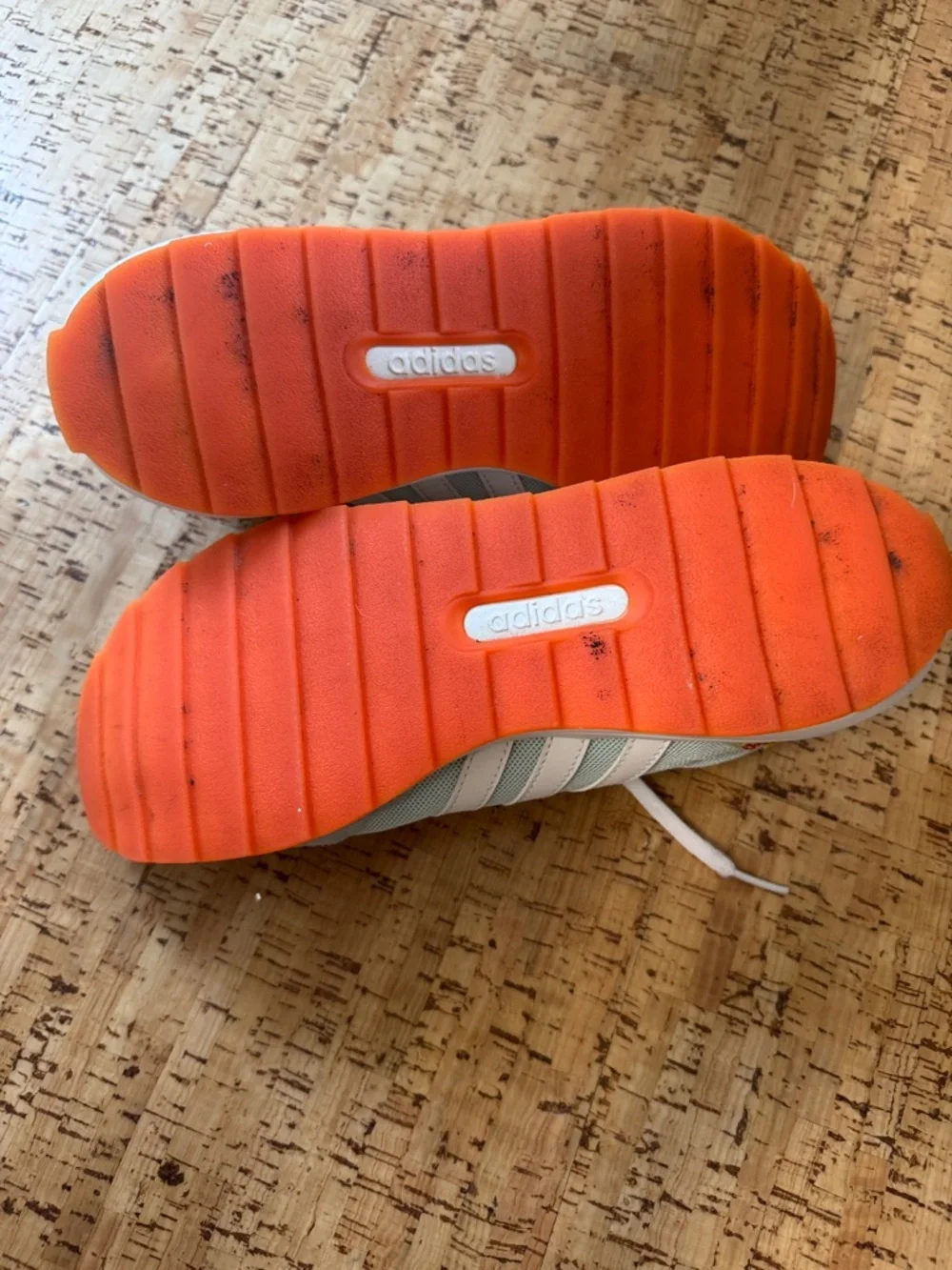 Adidas RetroRun Dash Green and Orange Sneaker-7.5